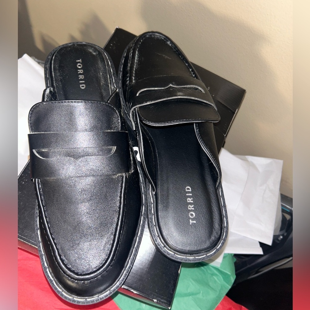 Torrid black Pick up chunky Mule 11.5